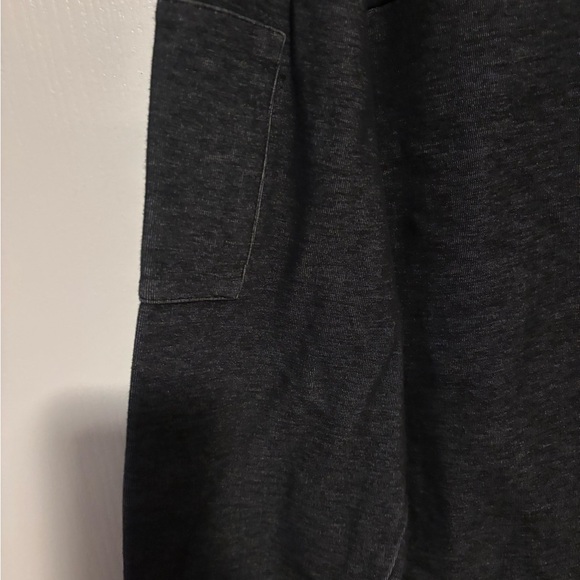 GUESS Men's Charcoal and Black Hoodie Jacket - Picture 5 of 7